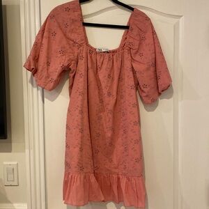 Zara pink puff sleeve embroidered mini dress cotton ruffle hem Sz M